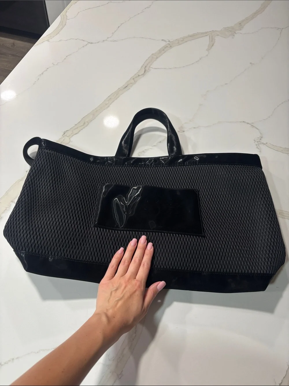 Black women Tote Bag with Gloss Trim